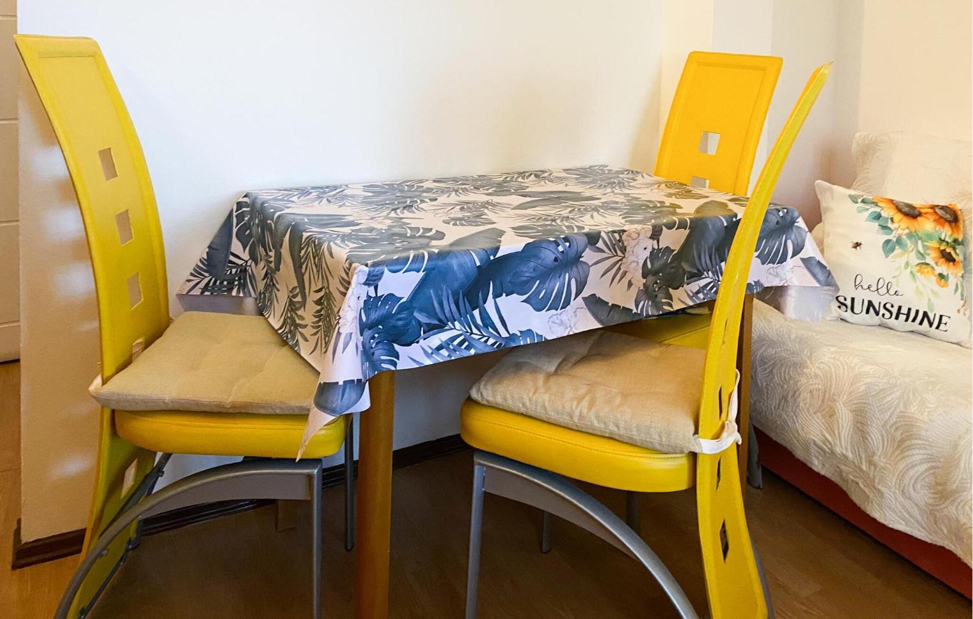 1 Bedroom Awesome Apartment In Ližnjan Екстериор снимка